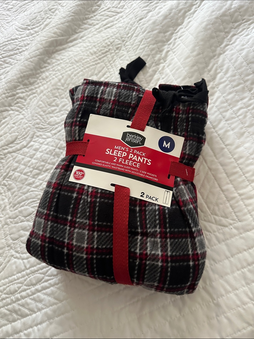 Berkley Jensen Men's 2-Pack Fleece Sleep Pants - Red & Black Plaid